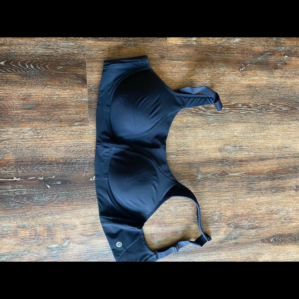 Lululemon Run Times Sports bra